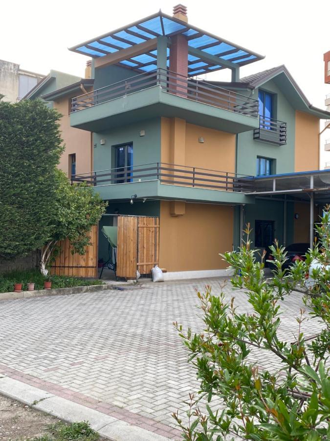 Vila Ajdinaj Berat Exteriör bild