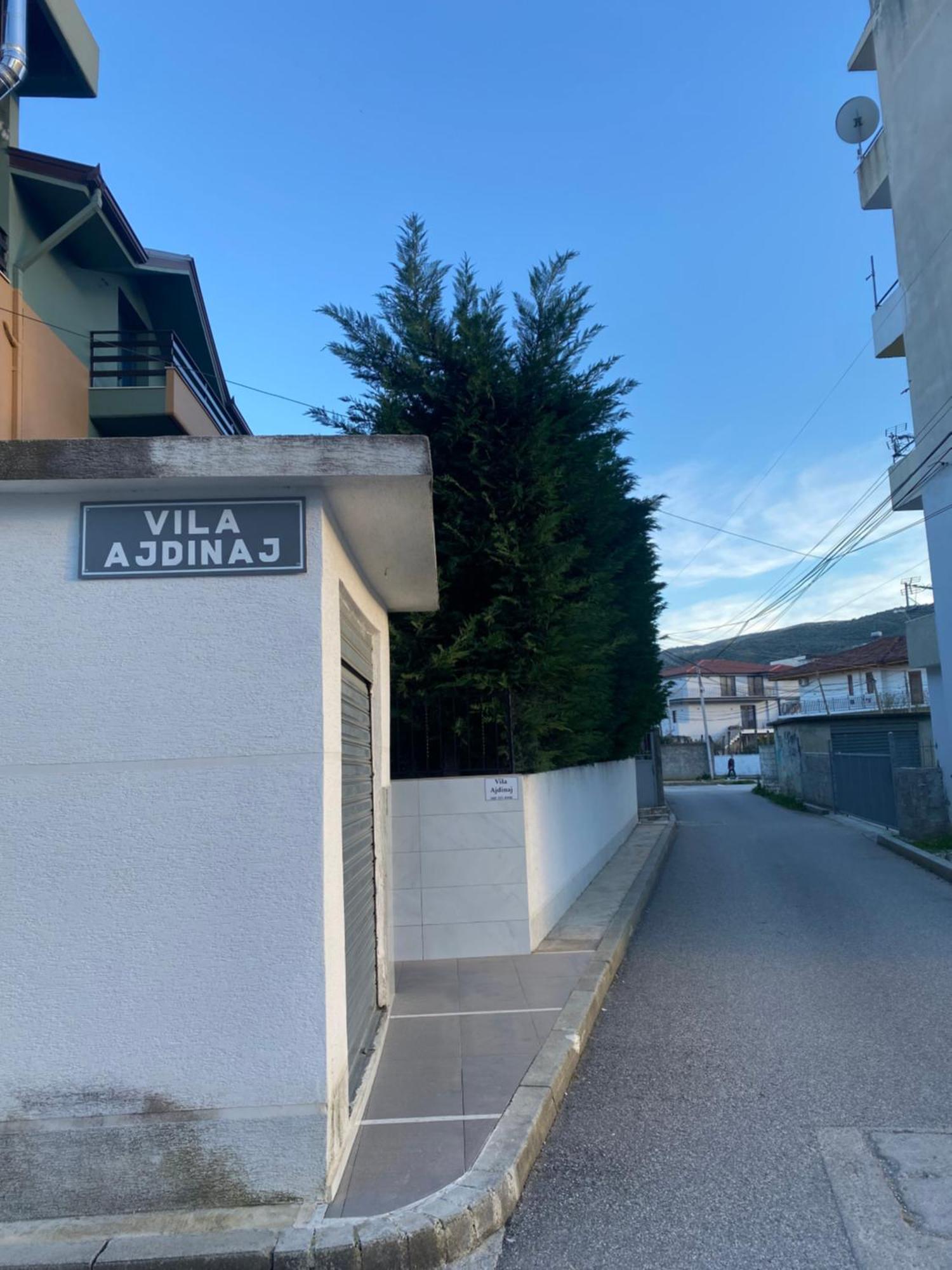 Vila Ajdinaj Berat Exteriör bild